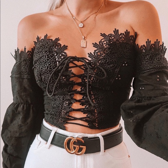 ☁️Broderie Eyelet Lace Up Puff Sleeve Crop Top - Picture 7 of 8